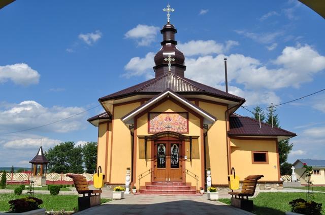 Biserica după reparaţii