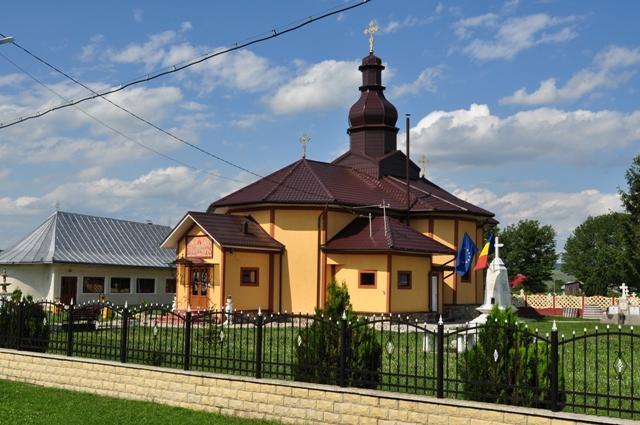 Biserica după reparaţii 4
